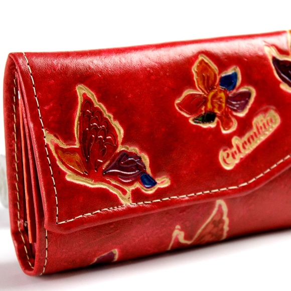 Handbags - Leather Women Wallet Made In Colombia. Brand New.